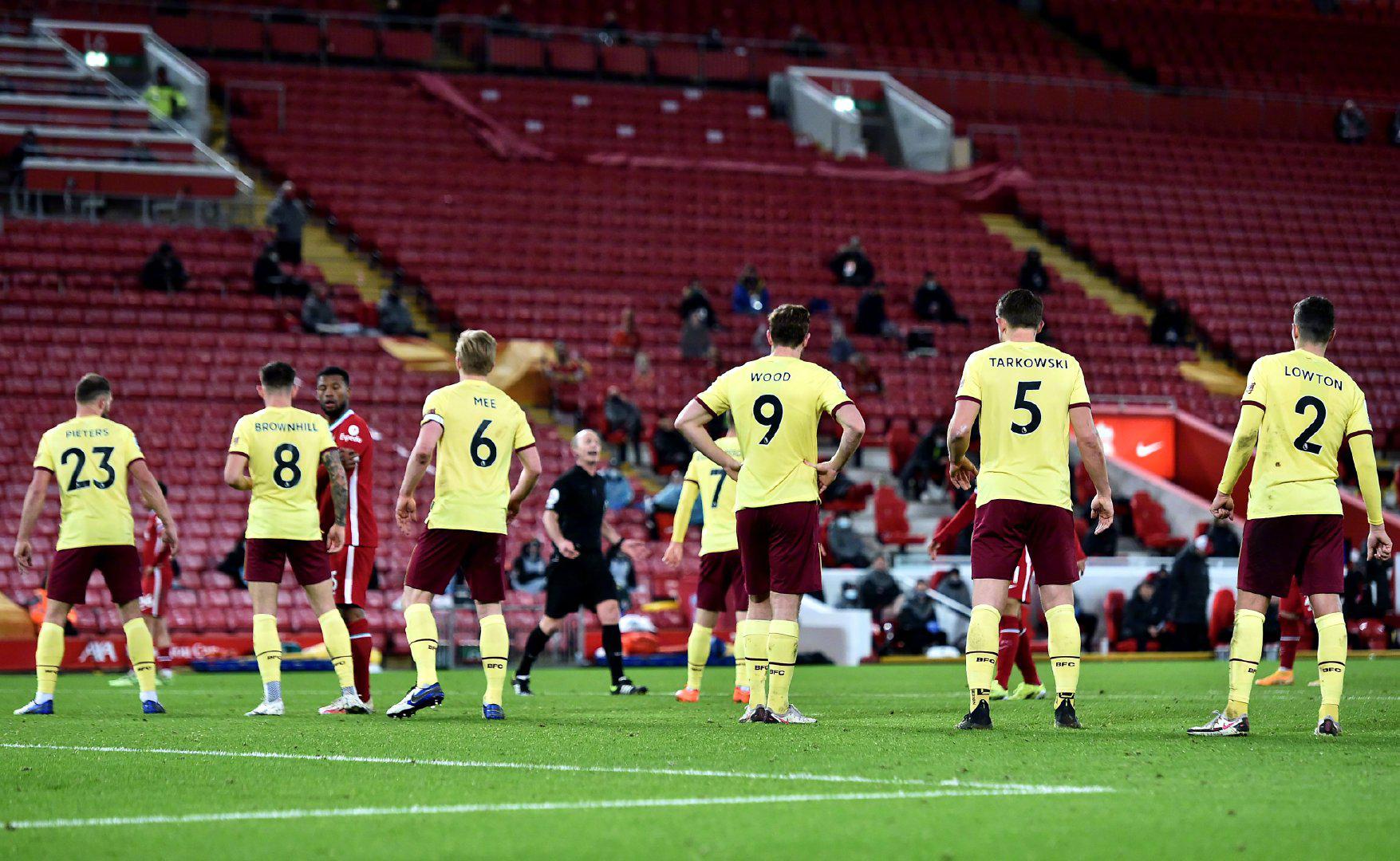 然需要一名 然需要一名