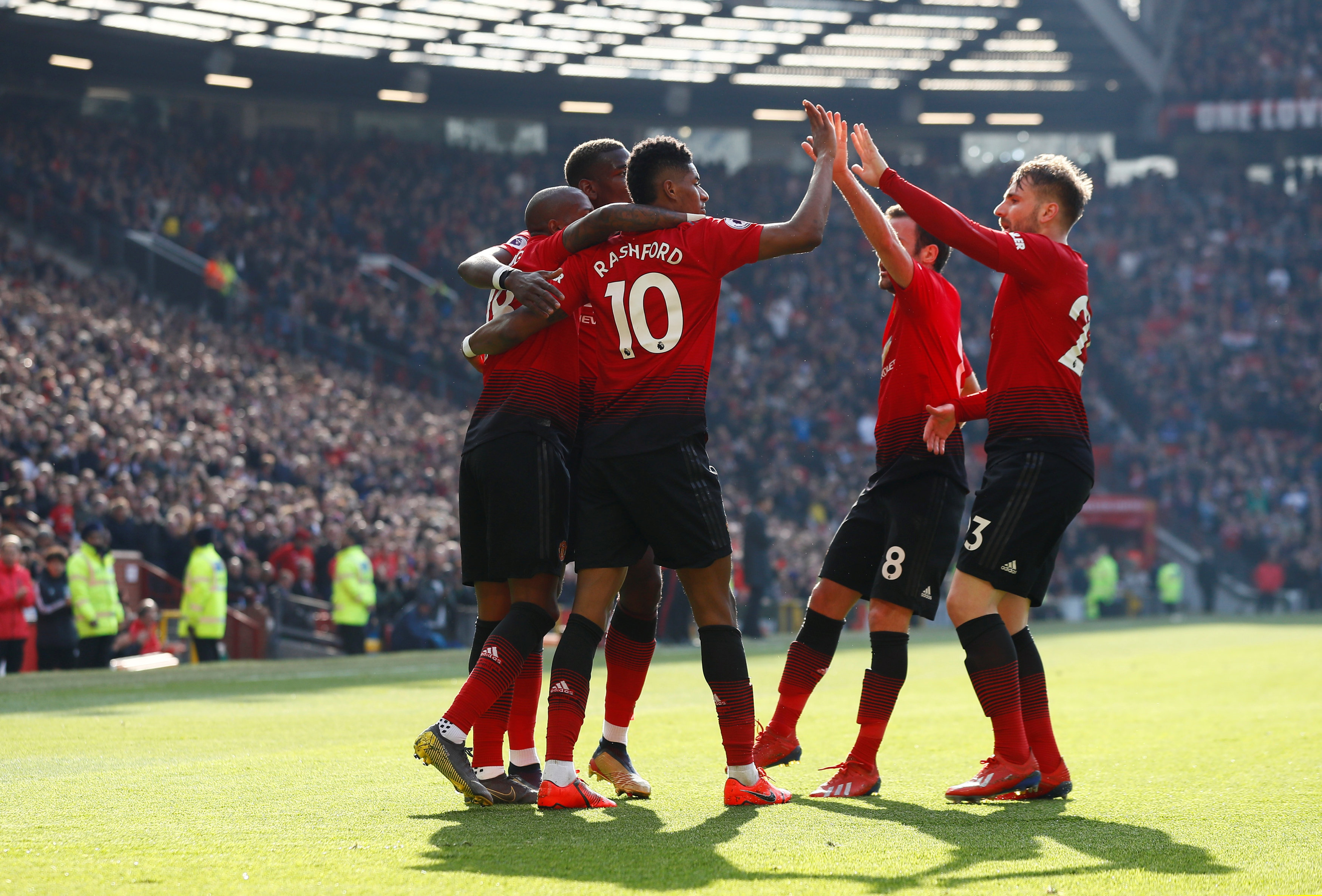 她希望在比 她希望在比